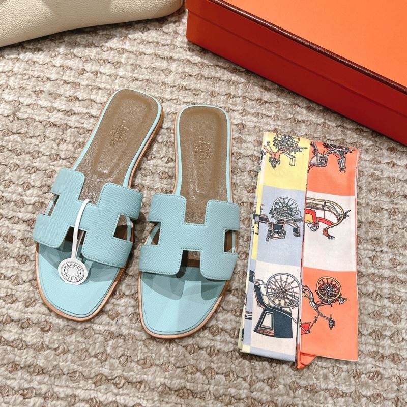 H**mes slippers